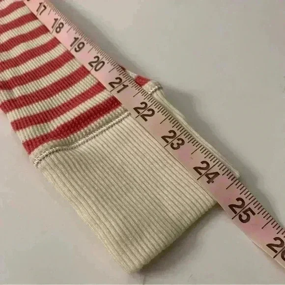 Vintage American Eagle Women's Red/Cream Striped Sweater Size Medium - Picture 6 of 8